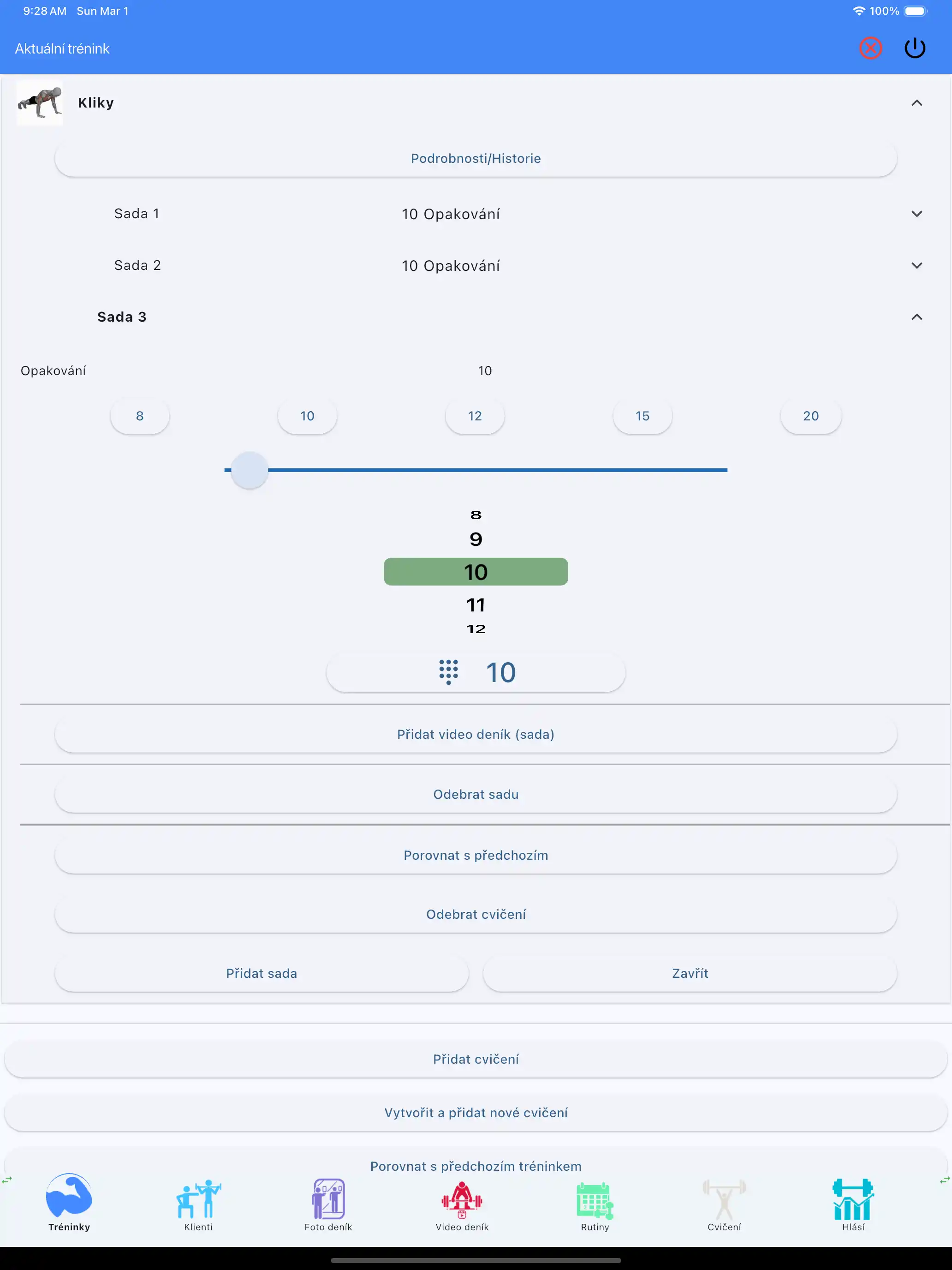 Pouze opakování crossfit calisthenics sledování tablet ipad