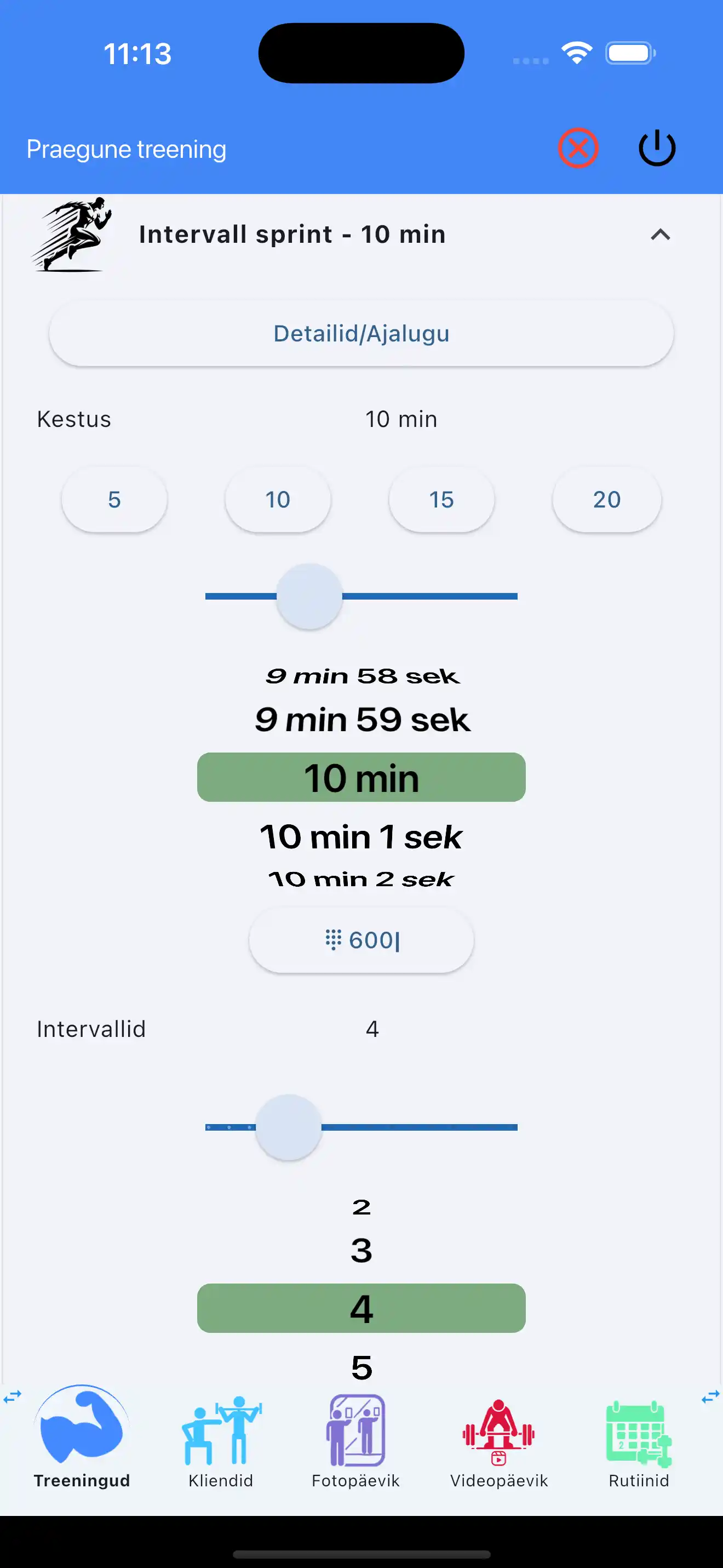 Kardiotreeningu HIIT telefonis