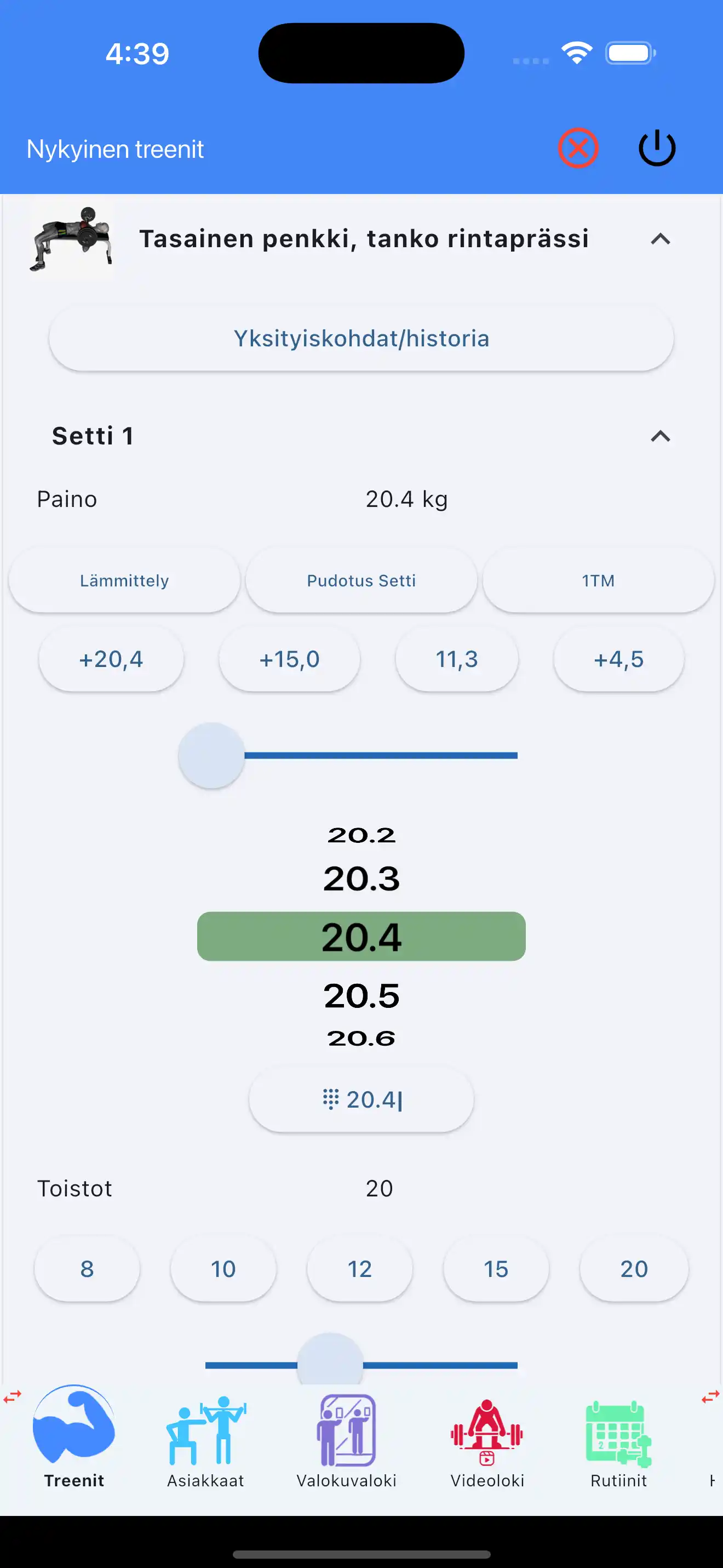 Syöttö yhdellä sormella painoharjoittelussa