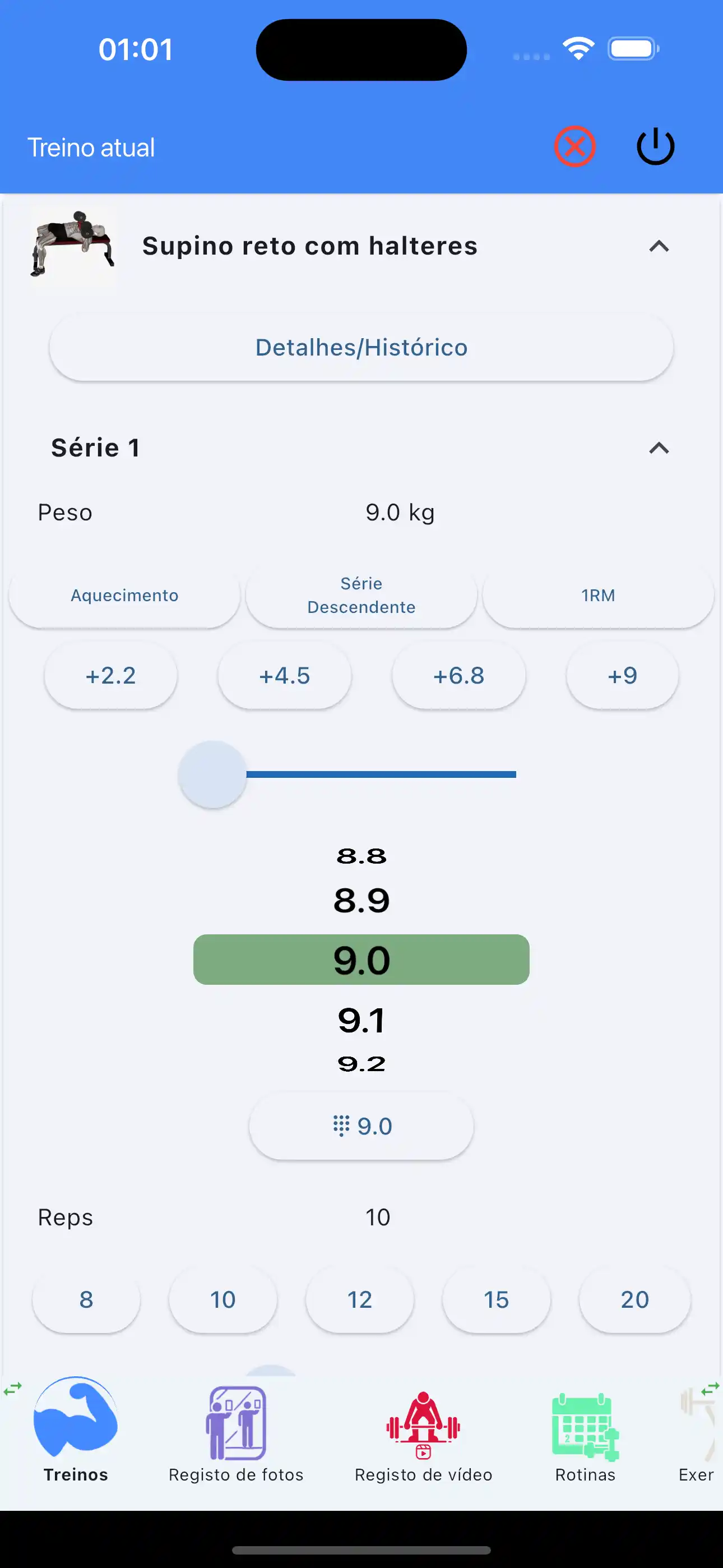 Telefone para rastreamento de exercícios com halteres